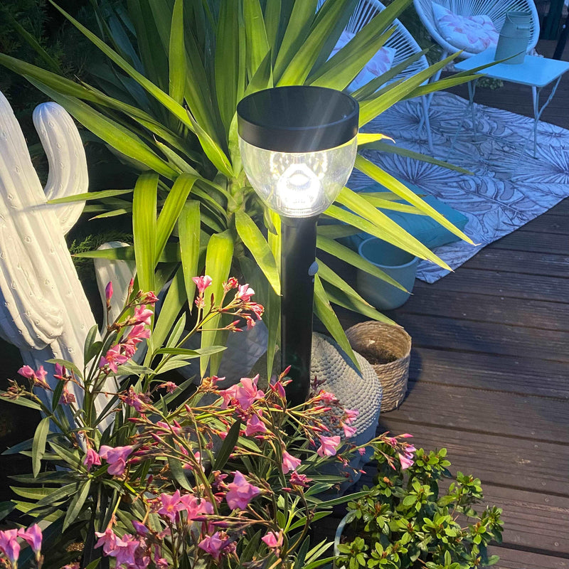 Borne solaire noire LUNA - Détecteur de mouvements - 3 modes d'éclairages de 75 à 600 lumens